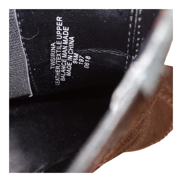 SOLD Tommy Hilfiger Black Suede Wedge Heel Boots Size 9 1/2 M - Picture 4 of 7